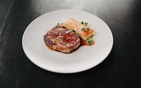 Grand Hotel Kempinski  5*